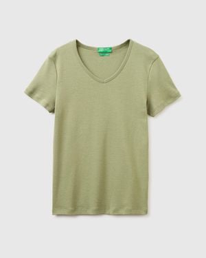 Benetton Benetton, Slim Fit T-Shirt With V-Neck - Green