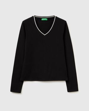 Benetton Benetton, Fitted V-Neck T-Shirt - Black