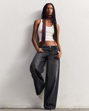Bershka Low-Rise Wide-Leg Jeans - Blue