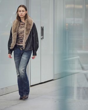 Bershka Flared Baggy Jeans - Blue