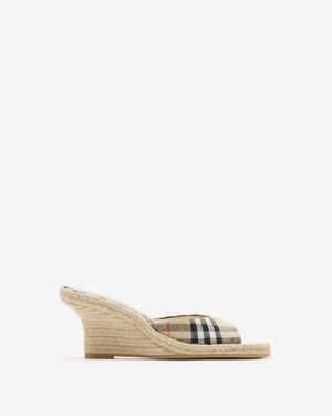 Burberry Check Mews Espadrille Mules - Natur