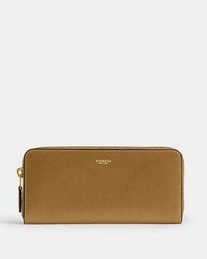 COACH New York Slim Accordion Zip Wallet - Black