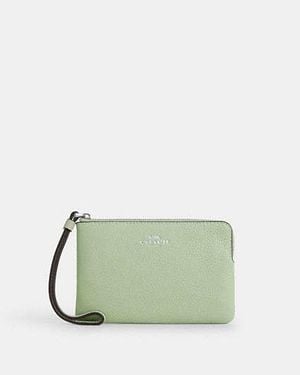 COACH Corner Zip Wristlet - Green