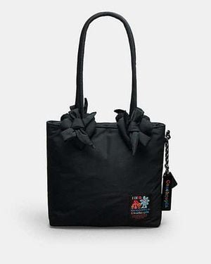 COACH Coachtopia Loop Small Tote Bag With Heart Appliqué - Black
