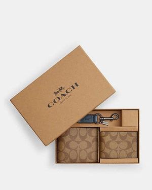 COACH Boxed 3 In 1 Wallet Gift Set In Colourblock Signature Canvas - Black