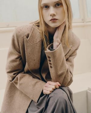 Fabrique Artemis Detachable Faux Layered Blazer - Natural