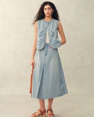 Fabrique Perla Embossed Flowers Sleeveless Round Neck Top And Skirt Matching Set - Blue