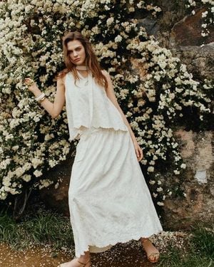 Fabrique Viola Lace Ribbon Sleeveless Top - Natural