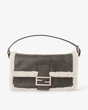 Fendi Baguette 26424 - Metallic