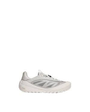 Moncler Moncler Trailgrip Lp Suede & Nubuck Sneaker - White