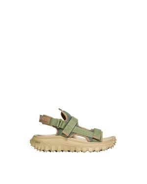 Moncler Moncler Trailgrip Vela Sandals - Metallic