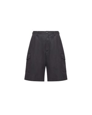 Moncler Moncler Gabardine Cargo Shorts - Blue