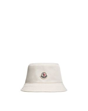 Moncler Moncler Reversible Bucket Hat - White