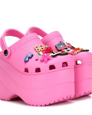 Balenciaga Crocs con plataforma - Rosa