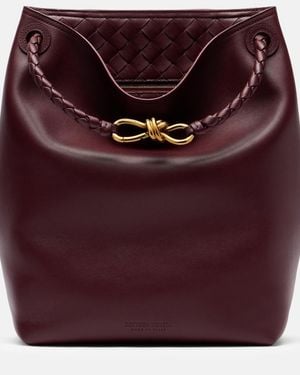 Bottega Veneta Andiamo Small Leather Bucket Bag - Purple