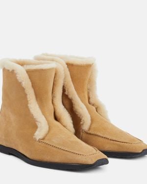 TOTEME Shearling-Lined Suede Ankle Boots - Natural