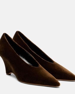 Le Monde Beryl Victoria 70 Velvet Wedges - Brown