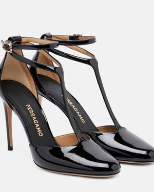 Ferragamo Leather Court Shoes - Black