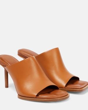Jacquemus Les Mules Carres Ronds Leather Mules - Brown