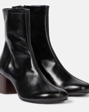 Lemaire Anatomic 55 Leather Ankle Boots - Black