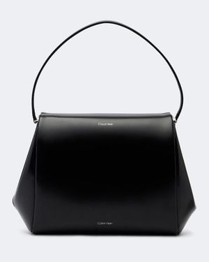 Calvin Klein Schultertasche Tina Small Aus Leder - Schwarz