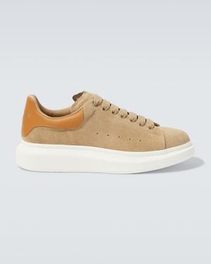 McQueen Sneakers Oversized Aus Veloursleder - Weiß