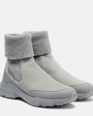 Tod's Leather Chelsea Boots - Grey
