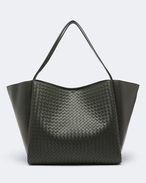 Bottega Veneta Corso Maxi Intrecciato Leather Tote Bag - Black