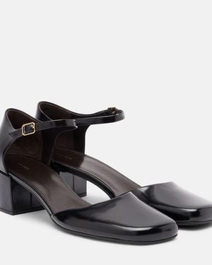 The Row Penelope Leather Pumps - Black