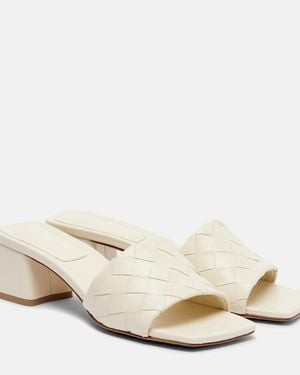 Bottega Veneta Parco 45 Intrecciato Leather Mules - Natural