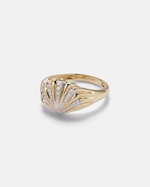 Yvonne Léon Baby Chevaliere 9Kt Ring With Diamonds - White