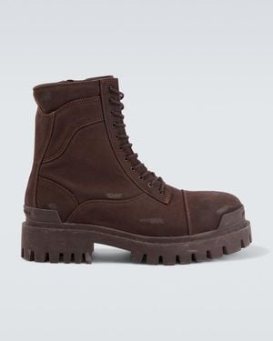 Balenciaga Schnuerstiefel Strike Aus Canvas - Braun