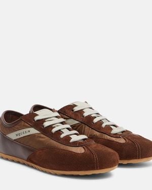 McQueen Sneakers Mit Veloursleder - Braun