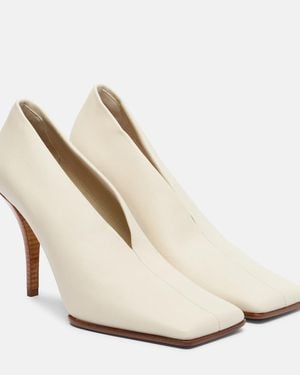 Alaïa 90 Leather Court Shoes - White