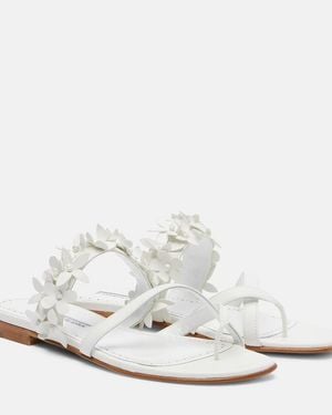 Manolo Blahnik Fiosa Applique Leather Thong Sandals - White