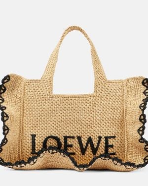 Loewe Paula's Ibiza Tote Font Small aus Raffiabast - Natur