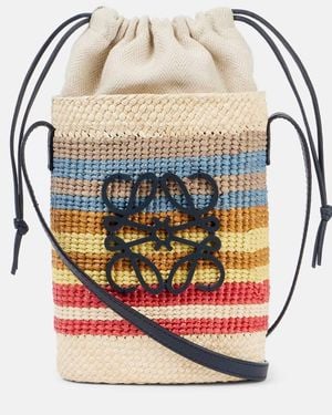 Loewe Smartphone-Etui Anagram Aus Raffiabast - Weiß