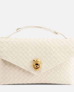 Bottega Veneta Henkeltasche Knot Lock Aus Leder - Natur