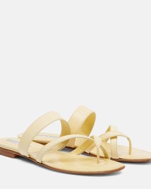 Manolo Blahnik Susaflat Leather Thong Sandals - Natural