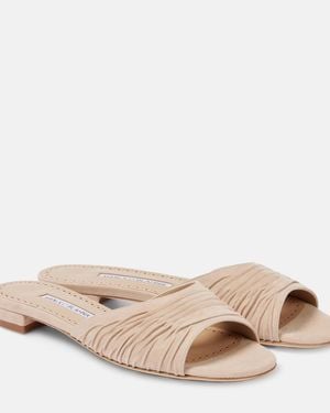 Manolo Blahnik Piruaflat 10 Suede Sandals - Natural