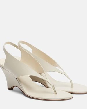 Le Monde Beryl Langley Leather Wedge Thong Sandals - White