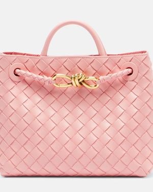 Bottega Veneta Henkeltasche Andiamo Small Aus Leder - Pink