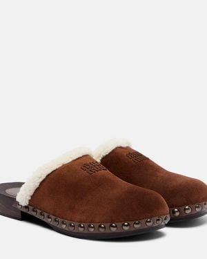 Miu Miu Clogs Aus Veloursleder Mit Shearling - Braun