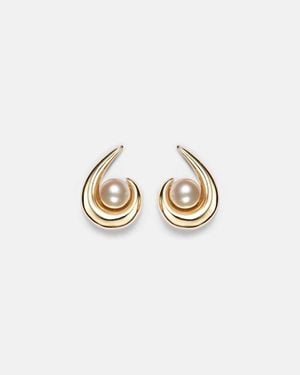 Mateo Pearl Curl 14Kt Earrings With Freshwater Pearls - Metallic
