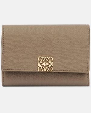 Loewe Anagram Leather Wallet - Natural
