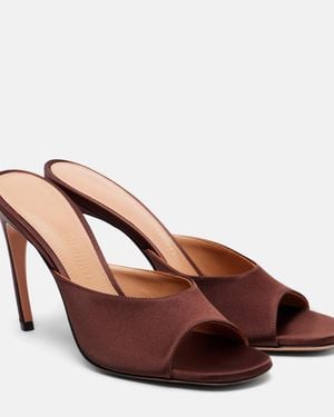 The Attico Betta 95 Satin Mules - Brown