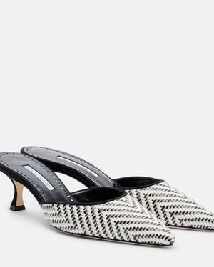 Manolo Blahnik Bb Raffia Court Shoes - Metallic