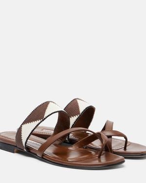 Manolo Blahnik Sandalias Susastra De Piel - Marrón