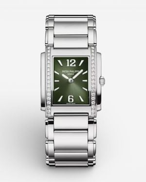 Patek Philippe Twenty 4 Stainless Steel Quartz Ladies Watch 4910/1200A-011 - Green