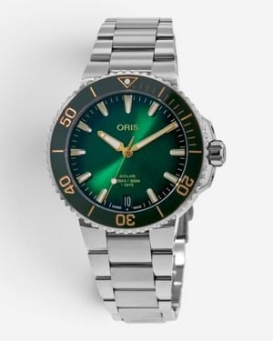 Oris Aquis Date Caliber 400 Stainless Steel Automatic Watch 01-400-7769-41 - Metallic